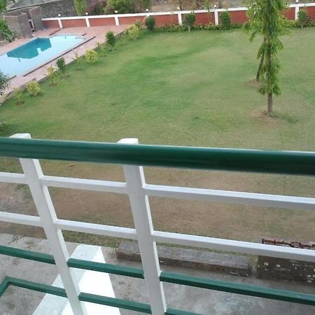 Green Valley Resort Khadoli Exterior foto